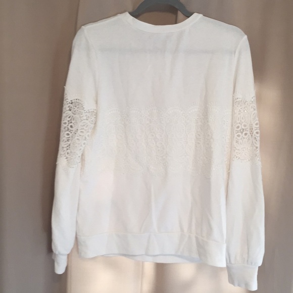 White lace inset sweatshirt - Picture 4 of 4